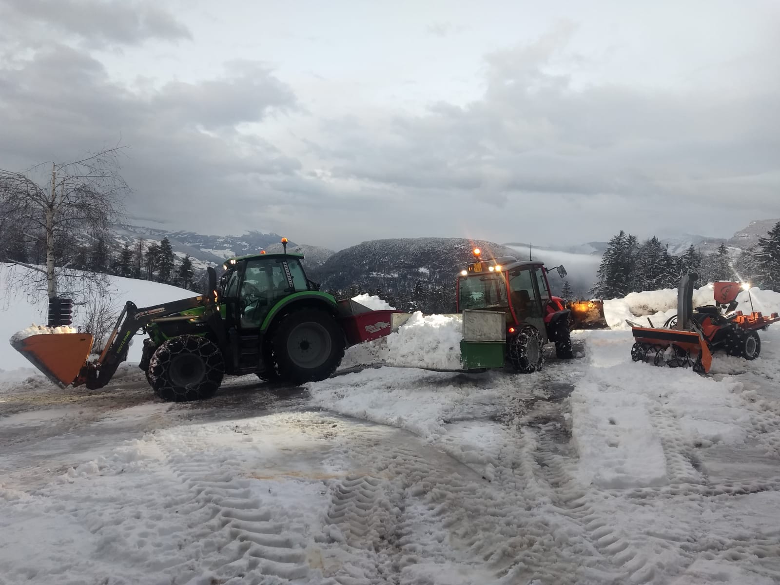 suedtirol1.it :: Schneeräumung von Gemeindestraßen